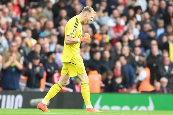 Arsenal Goalkeeper Dilemma: Aaron Ramsdale Returns to the Spotlight